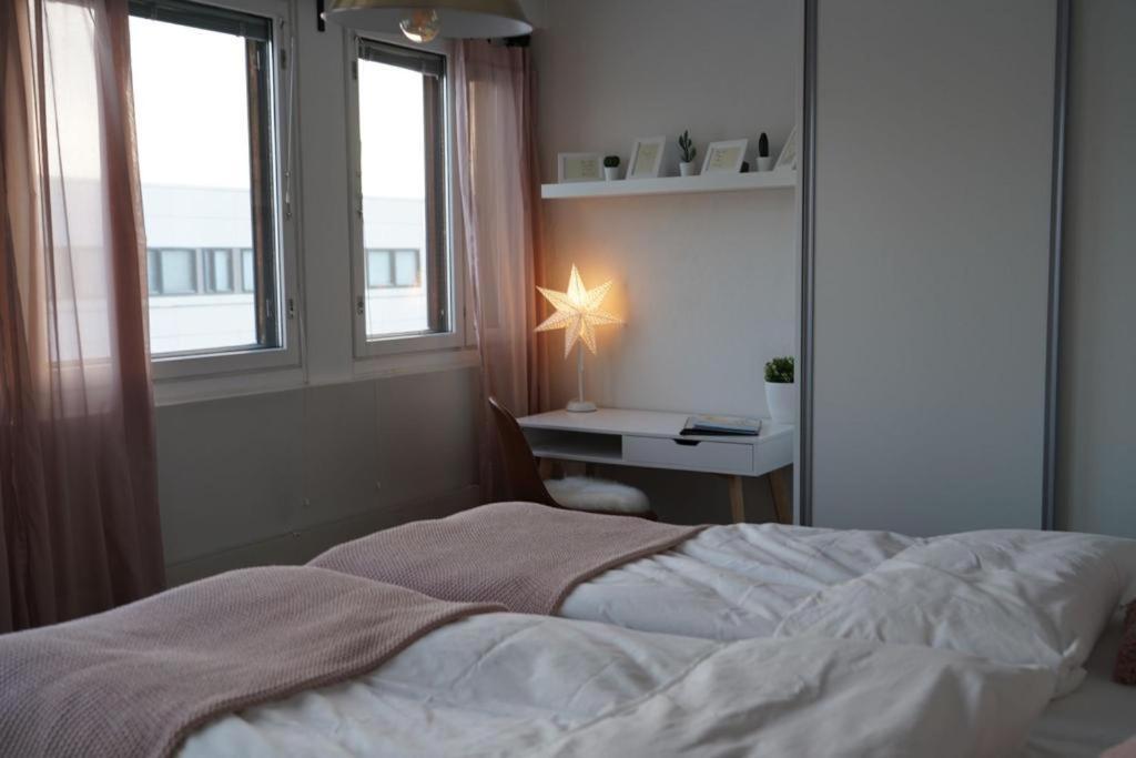Cozy And Bright 2-Bedroom Apartment Washer And Dryer, King Size Bed Рованіемі Екстер'єр фото